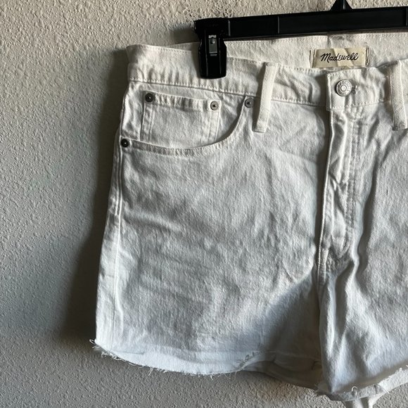 NWT Madewell High-Rise Denim Shorts in Tile White Size 32 - Picture 4 of 13